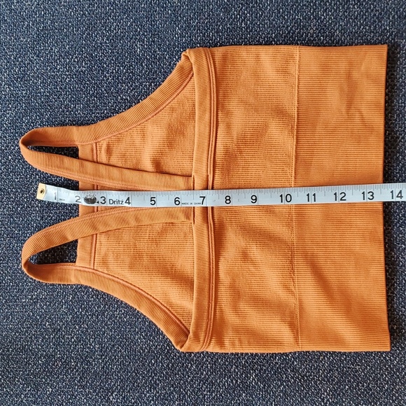 Athleta:  Seamless Ribbed Crop Tank, Size XS, Muted Orange - Picture 4 of 6